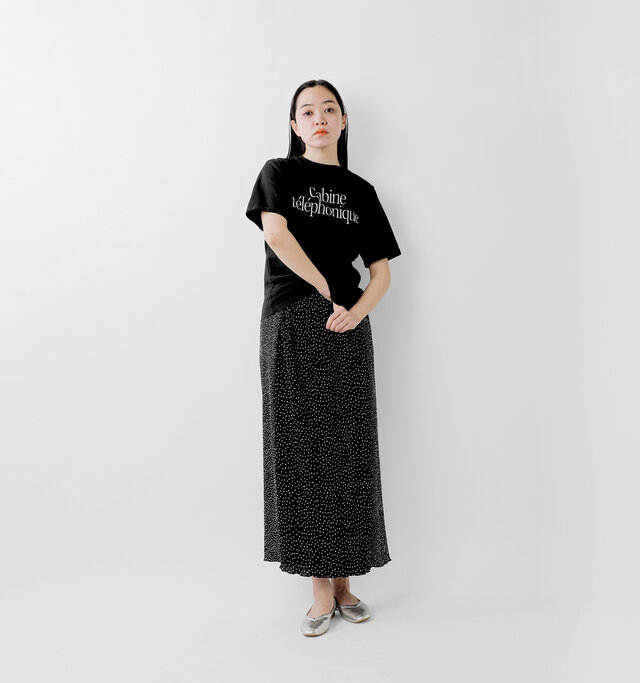 model saku:163cm / 43kg
color : black / size : F