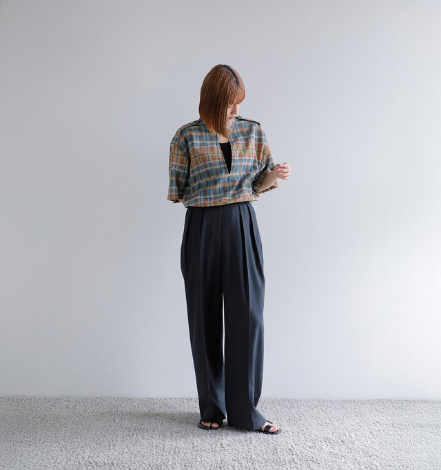 color : F / size : multi C