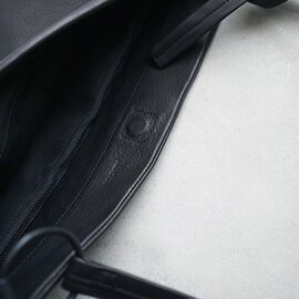Mochi｜square shoulder bag (black) 鹿革/スクエアショルダーバッグ