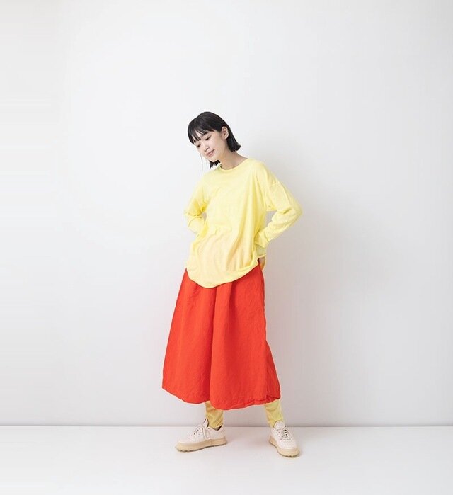 color : SAX , model : 162cm