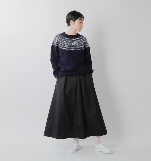 model saku:163cm / 43kg
color : navy×white / size : 34