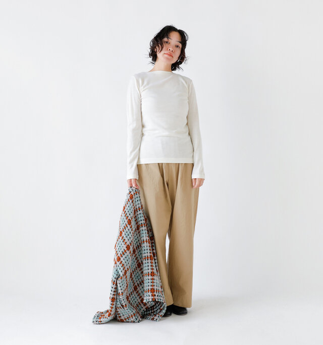 model saku:163cm / 43kg
color : white / size : one