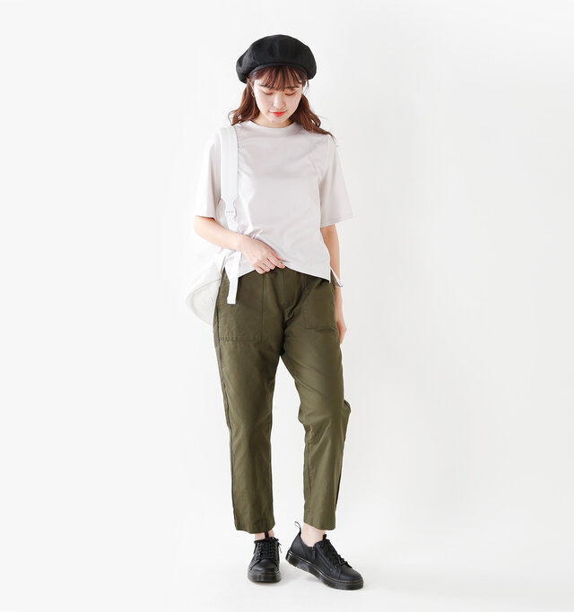 model kanae:167cm / 48kg
color : black / size : F