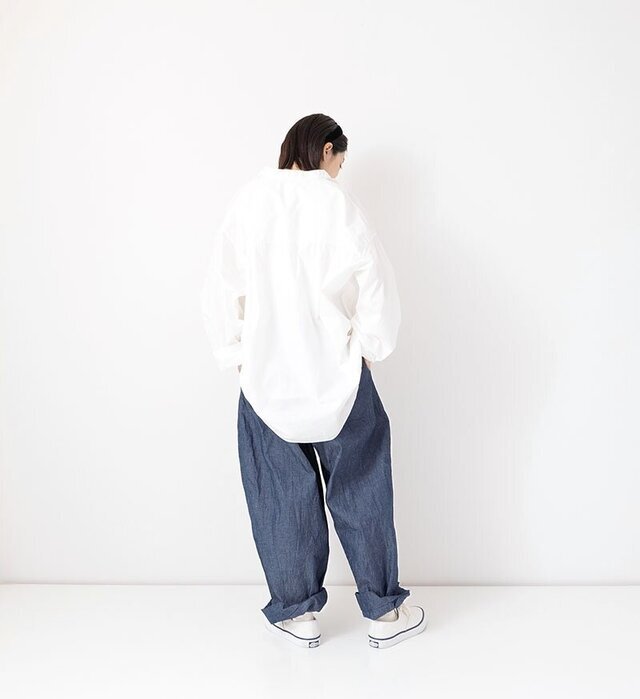 color : INDIGO , model : 162cm