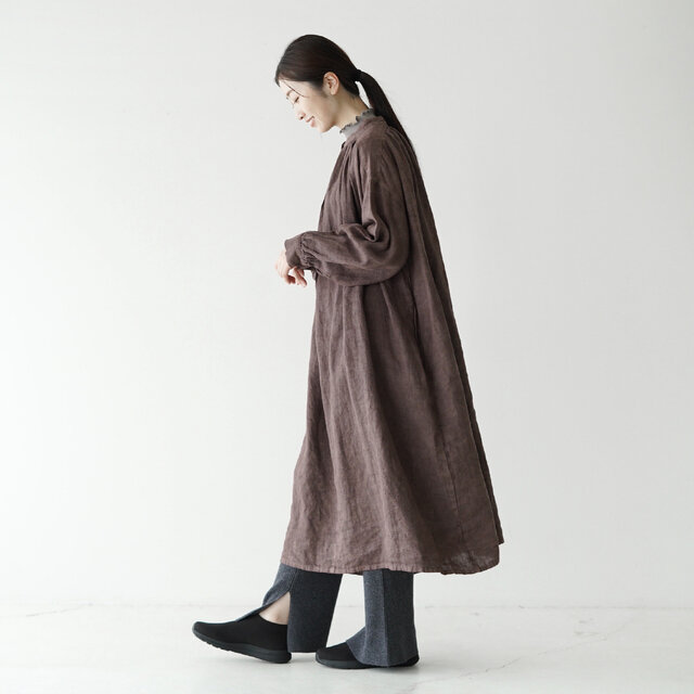 モデル:166cm / 47kg
color : マッドブラック×TNFブラック/ size : 6(24.0cm)