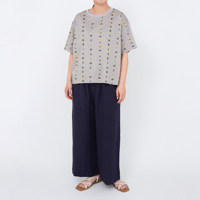 grey / model : 168cm