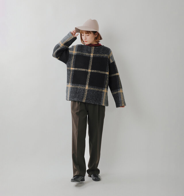 model ai:166cm / 47kg
color : black / size : F