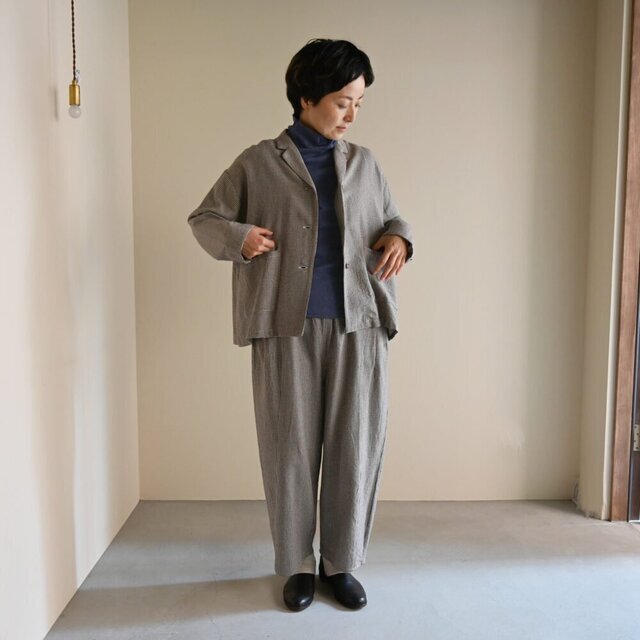 モデル160cm(サイズ1着用)