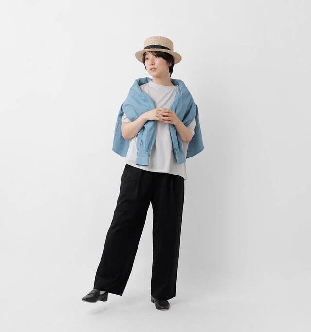 model asuka:160cm / 48kg
color : light gray / size : 1