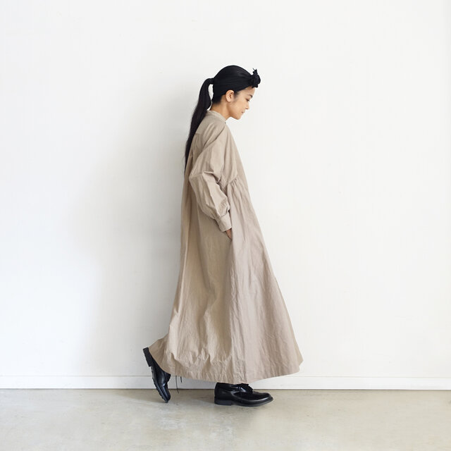 Model 158cm、Beige 着用