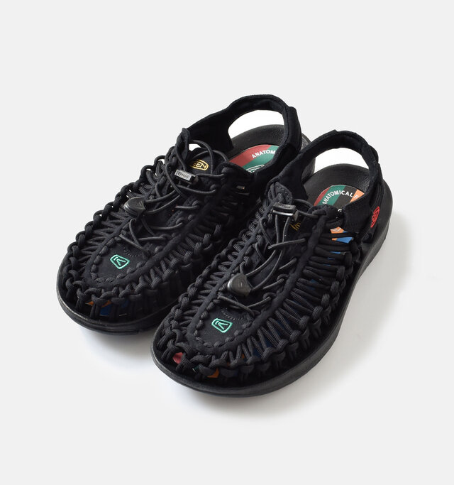 color : multi black
