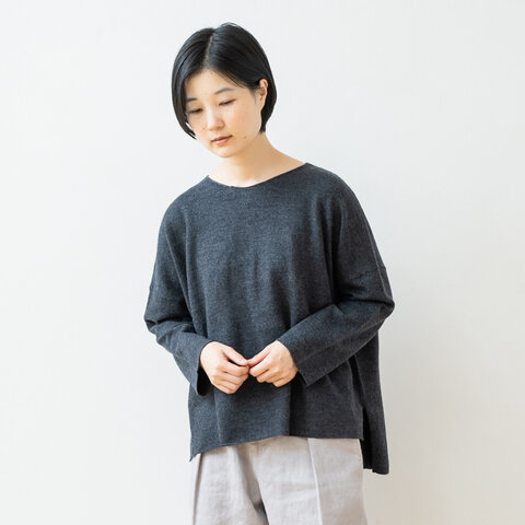 TUTIE.|Fully Yarn 縮絨ニットVネックプルオーバー