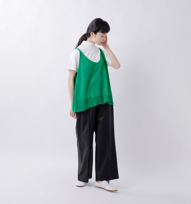 model mariko：162cm / 47kg 
color : green / size : F