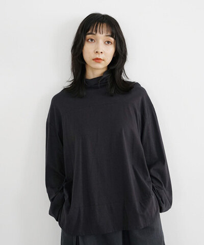 Mochi|cotton cashmere turtleneck (sumi)