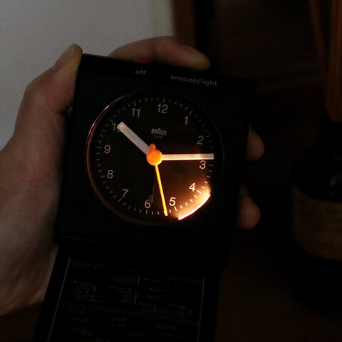 BRAUN｜Travel Alarm Clock BC05/トラベルクロック 置時計