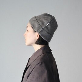 STUDIO NICHOLSON｜TINI COMPACT MERINO RIB BEANIE HAT (2color) [ ニットキャップ・ニット帽 ]