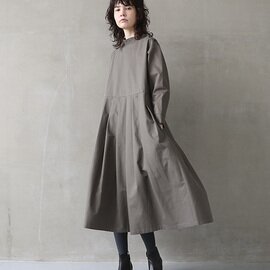 Mochi｜hight neck tuck dress [dark moss grey]