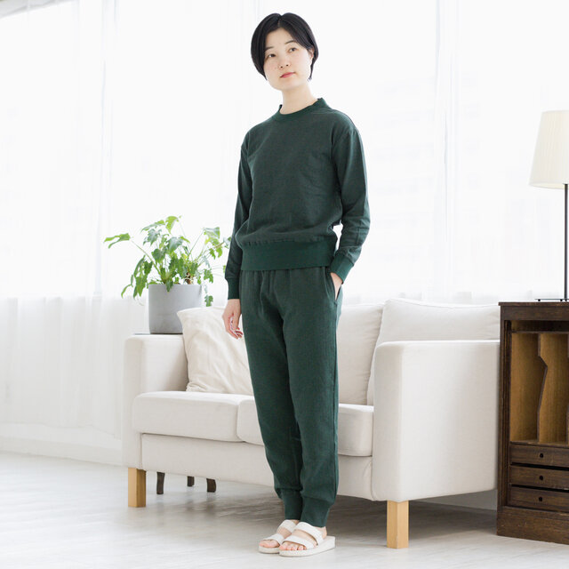 モデル身長 163cm
着用カラー グリーン
着用サイズ Mサイズ