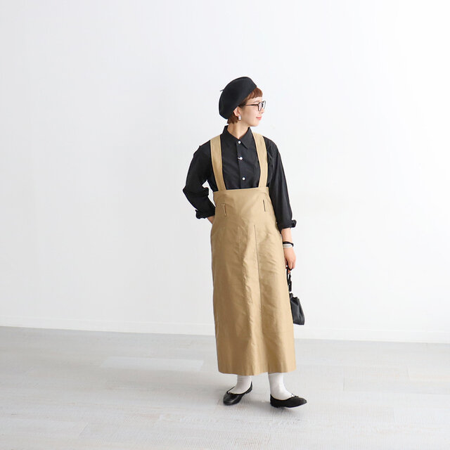 革小物で品良く◎