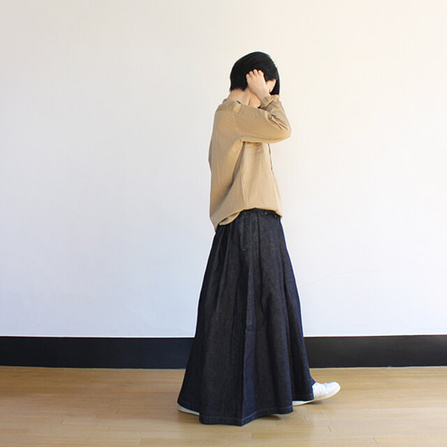 ベージュ / 0 着用、モデル身長:164cm