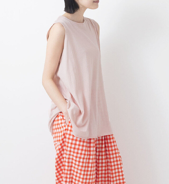 color : PINK , model : 162cm