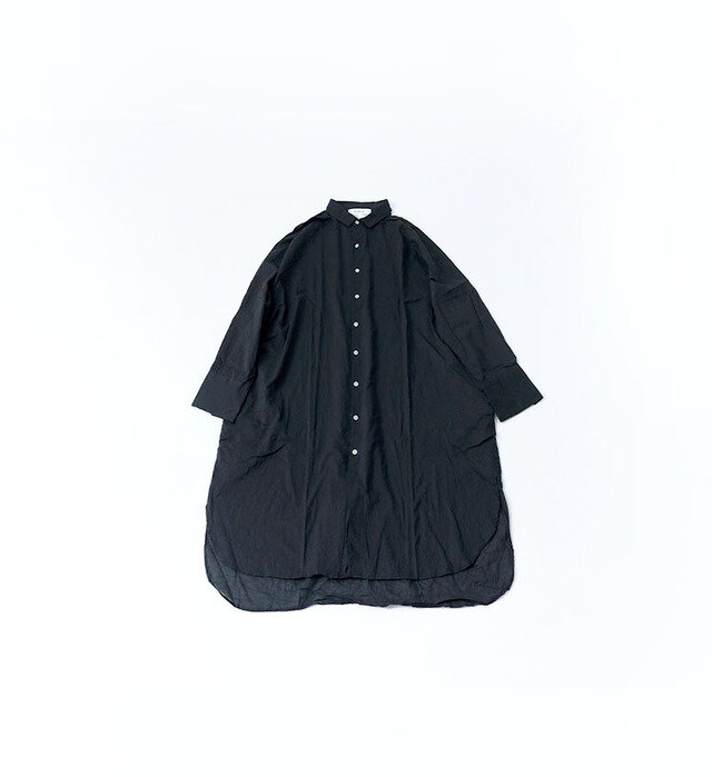 color : BLK