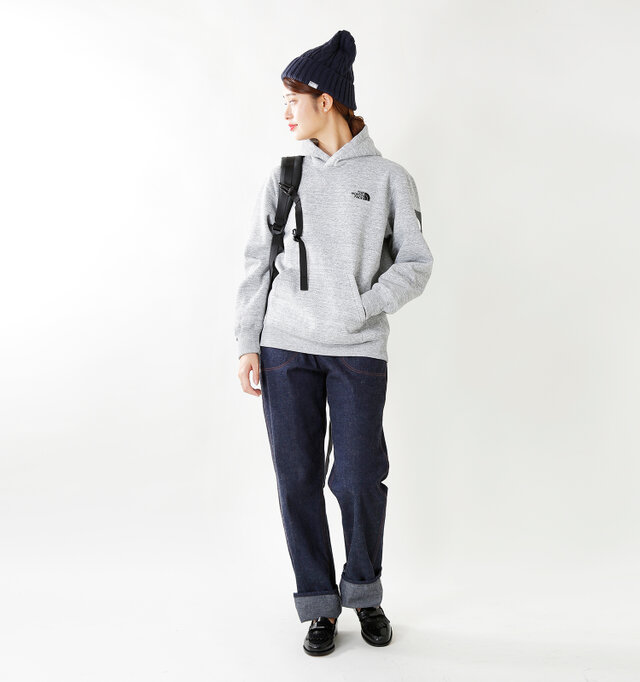 model kanae:167cm / 48kg
color : mix gray / size : M