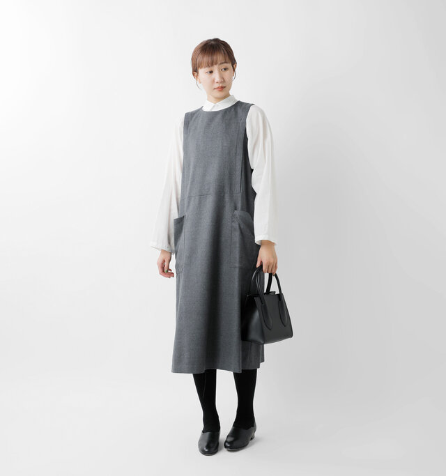 model mayuko：168cm / 55kg 
color : gray / size : F
