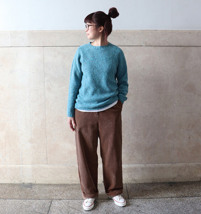 サックス / 34 着用、モデル身長:160cm