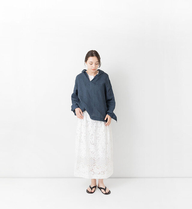 color : GRAY , model : 162cm