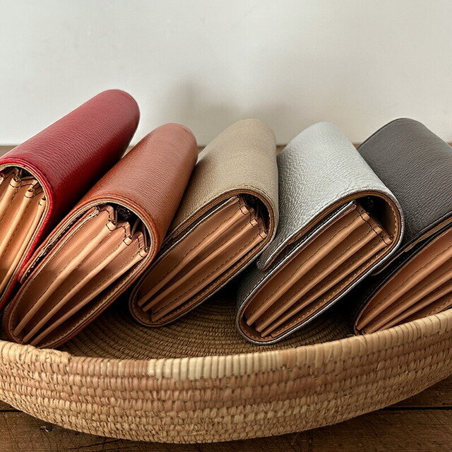 ・RED ・CAMEL ・GOLD ・SILVER ・BROWN