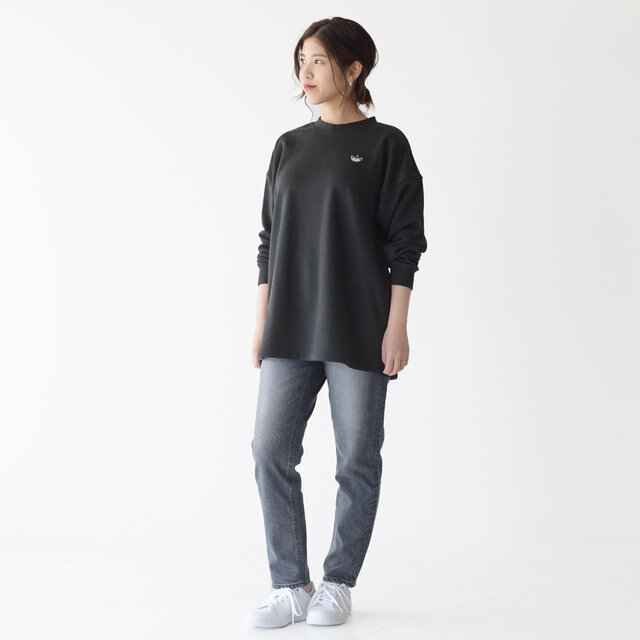 モデル: 157cm / 47kg
着用サイズ:S 着用カラー:ブラック