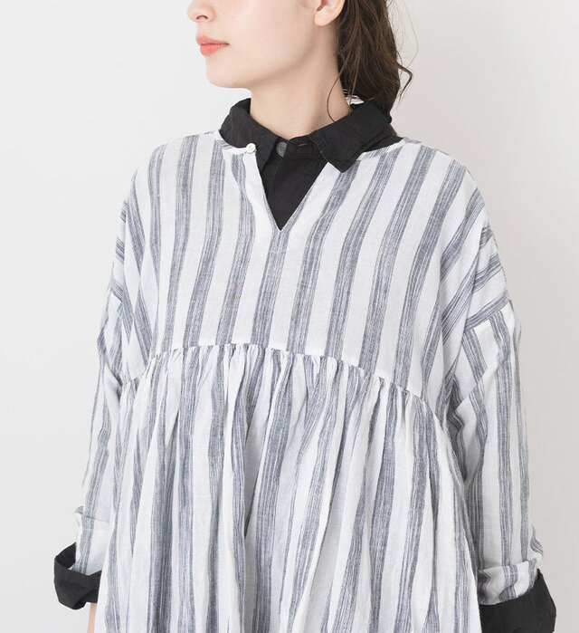 color : GRAY STRIPE , model : 162cm