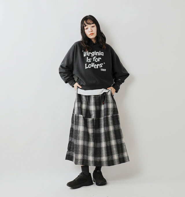 color : black / size : F