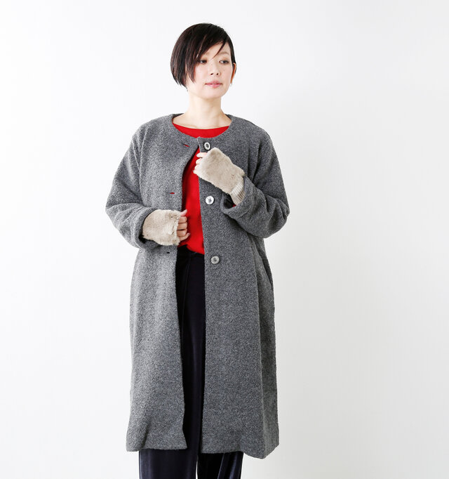 model mayu:158cm / 48kg
color : taupe / size : F