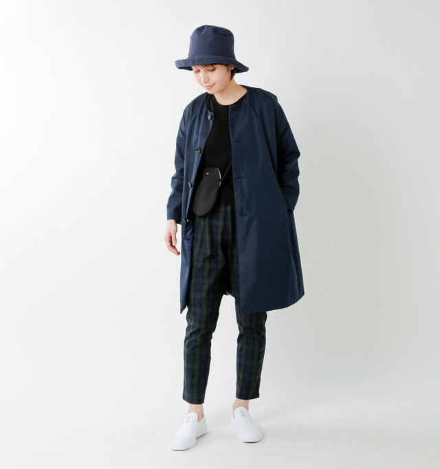 model yama:167cm / 49kg
color : dark navy / size : 0