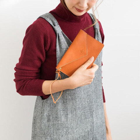 IL BISONTE|レター型レザーポーチ 54172-3-04195