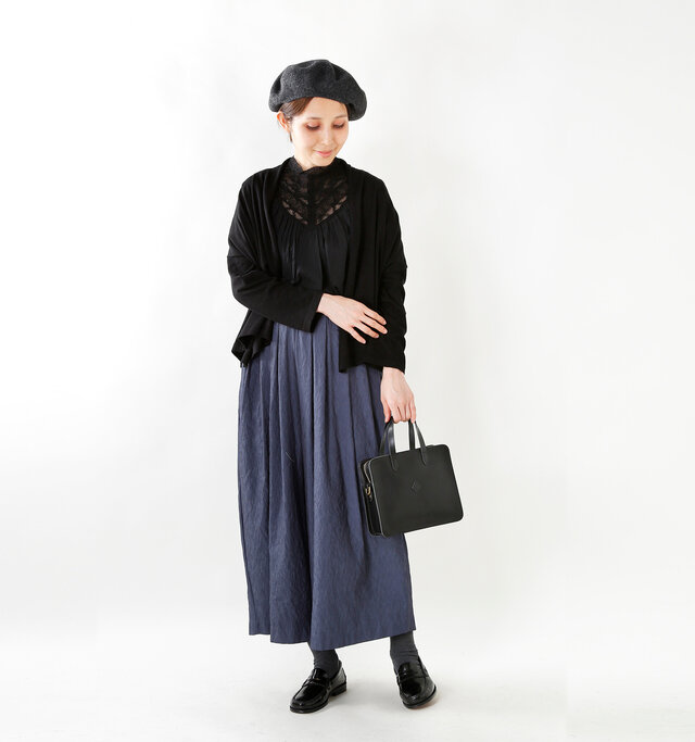 model yama:167cm / 49kg
color : black / size : one