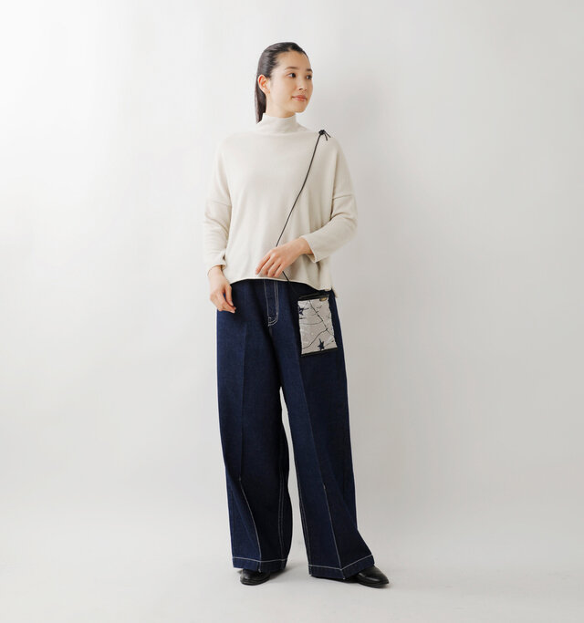 model mizuki：168cm / 50kg 
color : gray A / size : F
