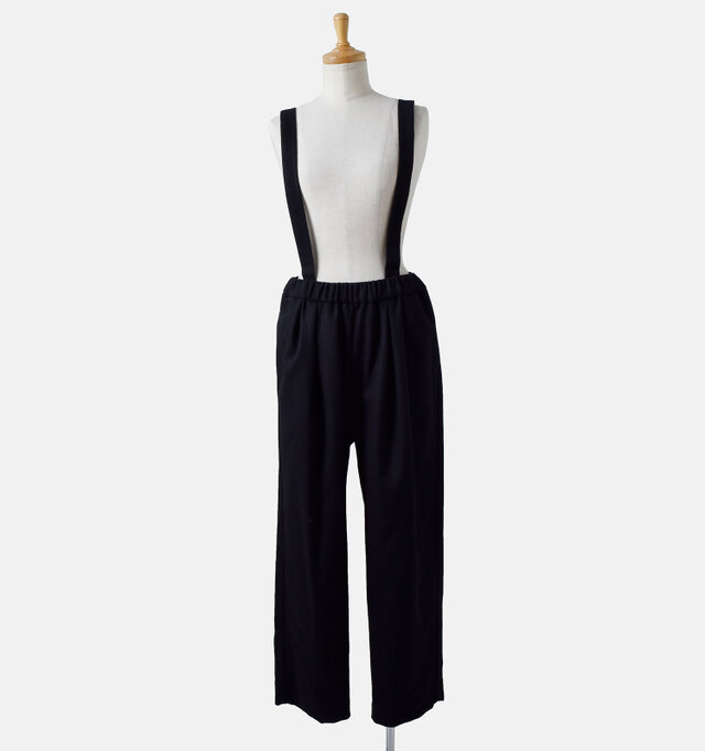 color : black