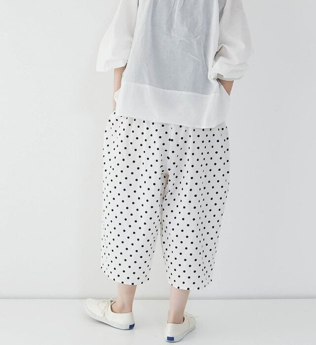 color : WHITE DOT , model : 162cm