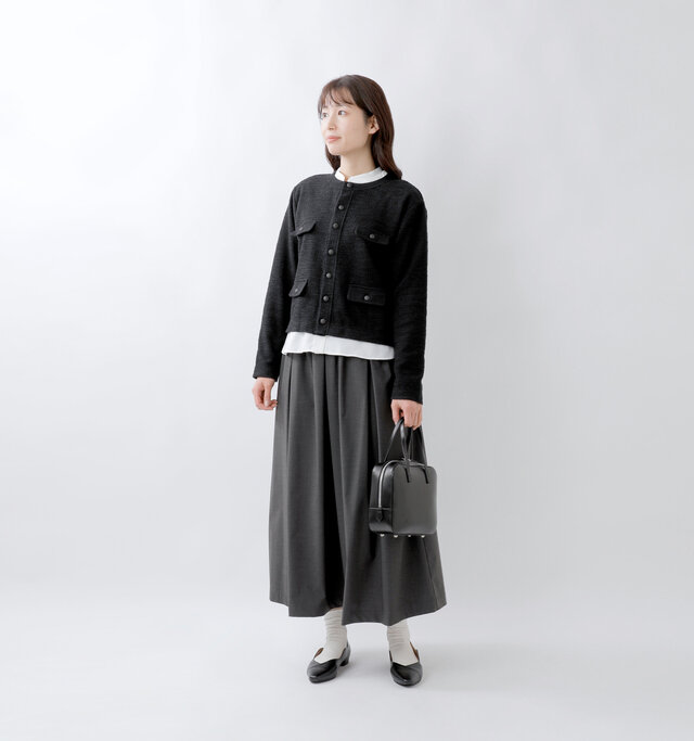 model mizuki：168cm / 50kg 
color : black / size : 38（約24.0㎝）