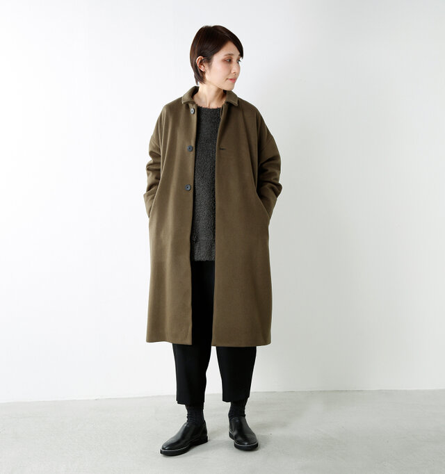 model yama:167cm / 49kg
color : negro / size : 38(24.0cm)