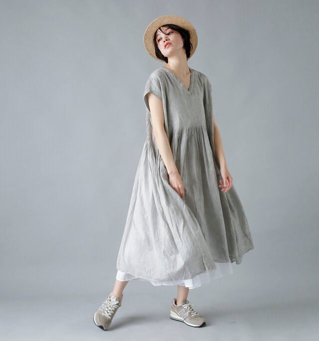 Maison De Soil コットンフレンチスリーブ Vネックドレス Mini Pintuck French Sh V Neck Dress Nmds211 Iroma イロマ キナリノモール Maison De Soil コットンフレンチスリーブ Vネックドレス Mini Pintuck French Sh V Neck Dress Nmds211 Iroma イロマ キナリノモール