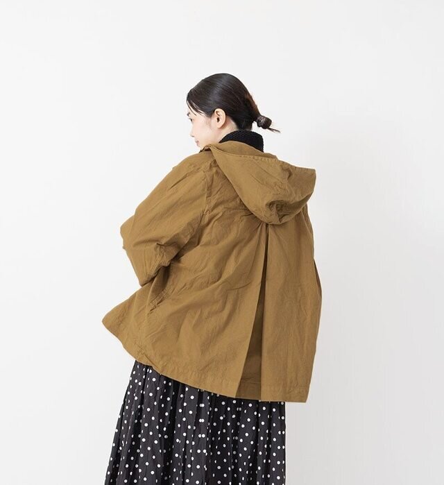 color : BROWN , model : 162cm