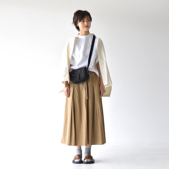 モデル: 160cm /43kg
color:white / size:XS(S~M)