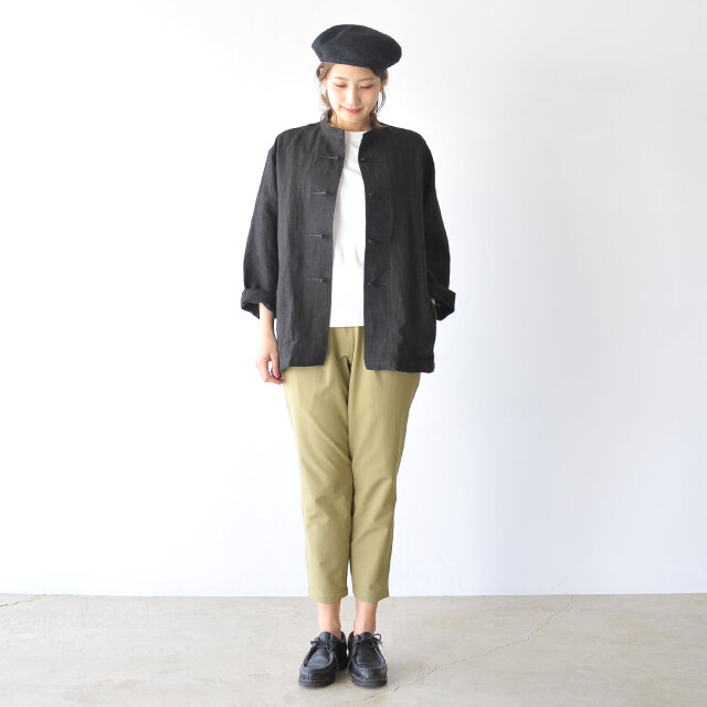 モデル:170cm / 54kg
color : beige / size : S