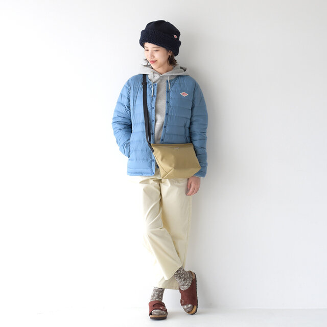 モデル:157cm / 47kg
color : fade blue / size : 36(レディースM/jd-8748)