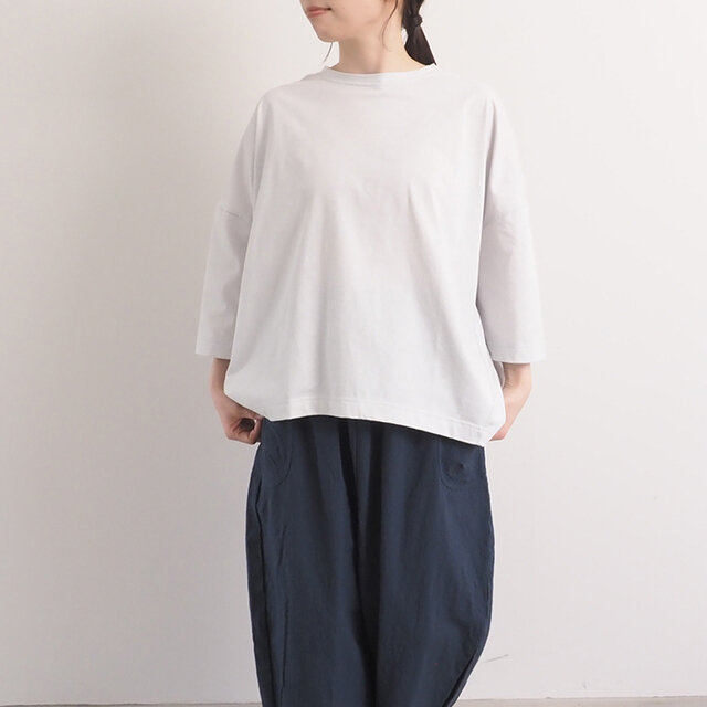 Model:身長 154cm
Color:12.ライトグレー