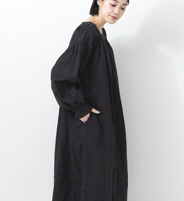 color : SUMIKURO , model : 162cm